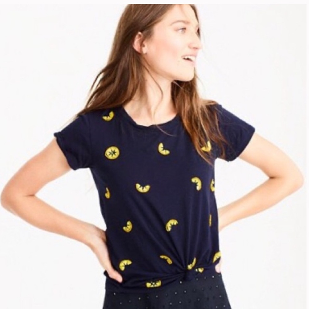 Super cute, navy T-shirt with sequin lemons